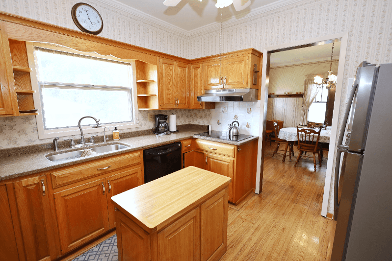 Rochester House: 809 1st Street NW