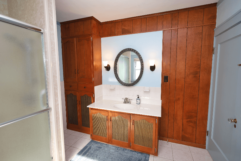 Rochester House: 809 1st Street NW