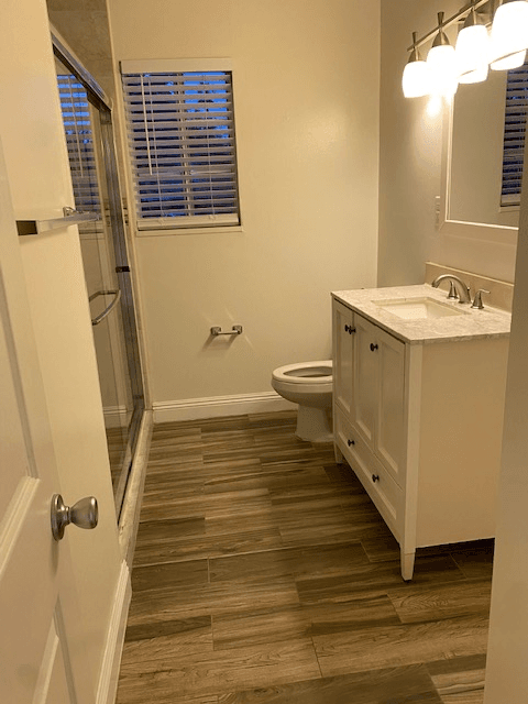 fair Oaks House: 8814 Mohawk way