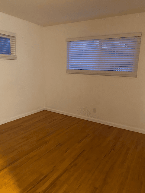 fair Oaks House: 8814 Mohawk way