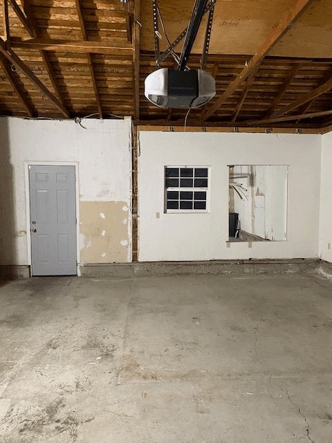 fair Oaks House: 8814 Mohawk way