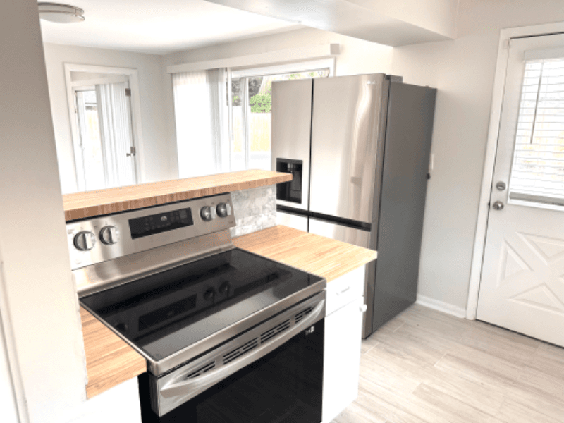 Jacksonville House: 1057 Knoll Cove