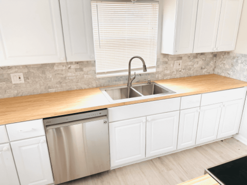 Jacksonville House: 1057 Knoll Cove