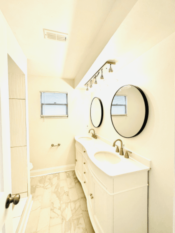 Jacksonville House: 1057 Knoll Cove
