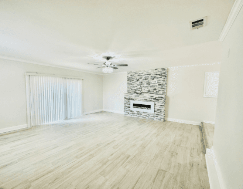 Jacksonville House: 1057 Knoll Cove