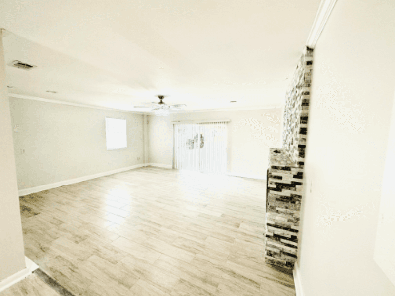 Jacksonville House: 1057 Knoll Cove