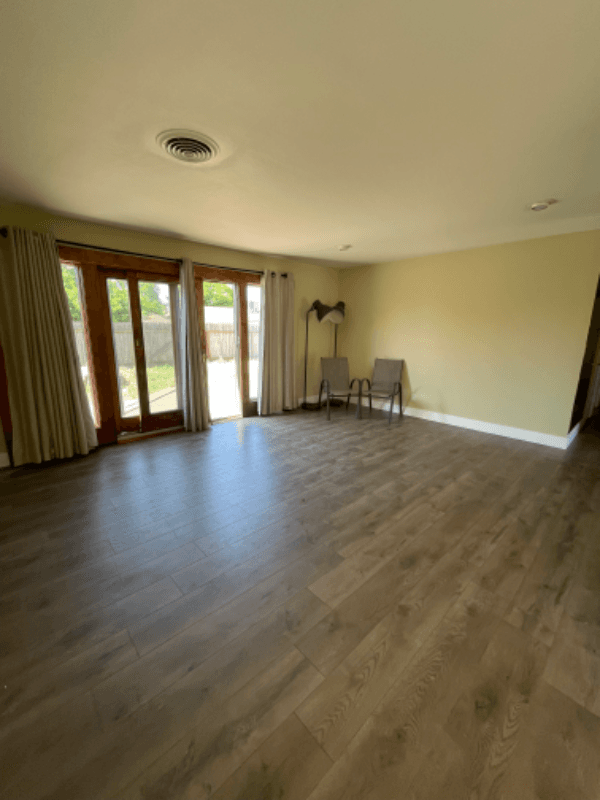 Modesto House: 416 Bruce Ave