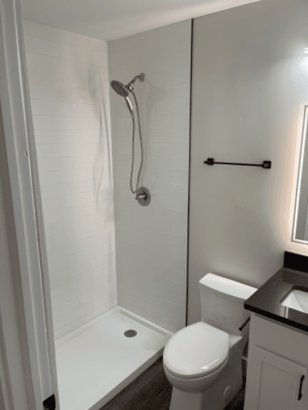 Saint Joseph Apartment: 1117 Nile’s ave