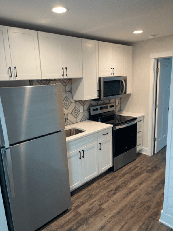 Saint Joseph Apartment: 1117 Nile’s ave