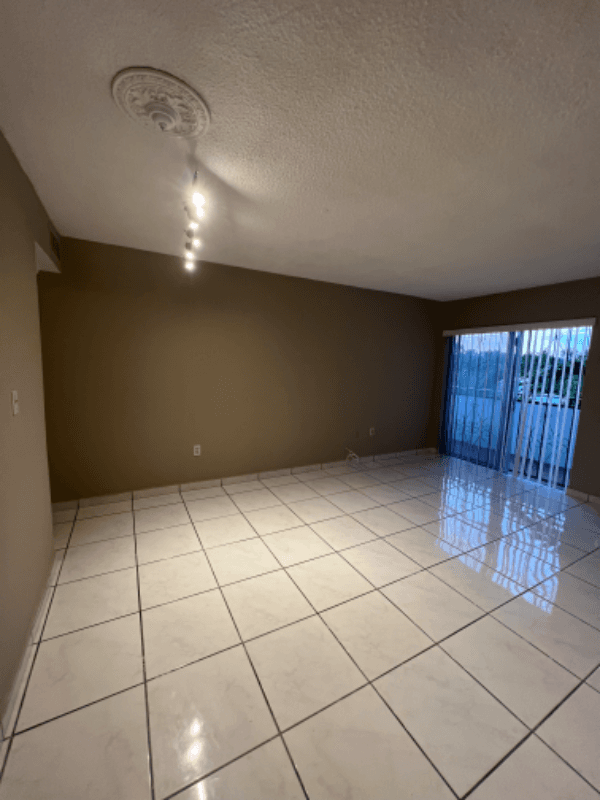 Miami Apartment: 2498 SW 17th St