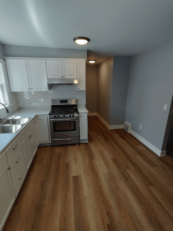 Minneapolis Apartment: 2643 12th Avenue S