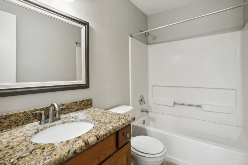 Katy House: 6103 Elton Knolls Street