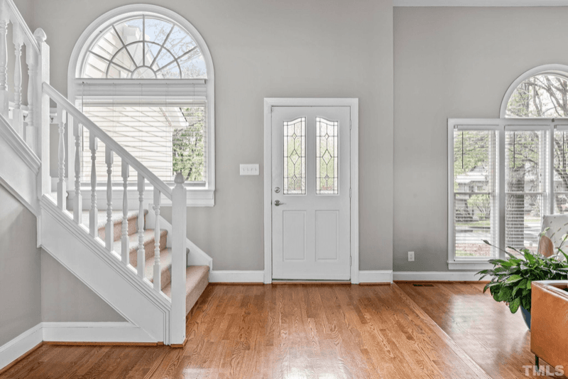 Raleigh House: 8845 Wildwood Links