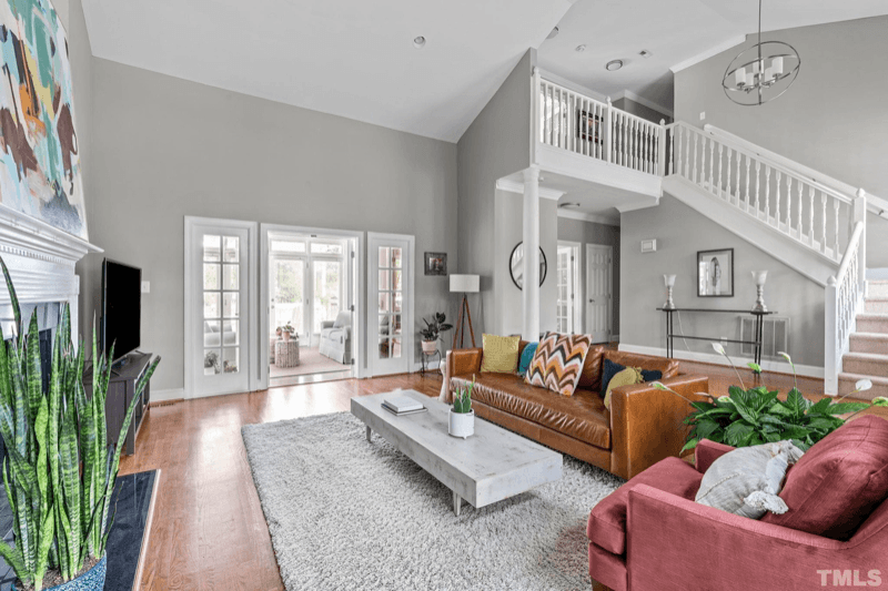 Raleigh House: 8845 Wildwood Links