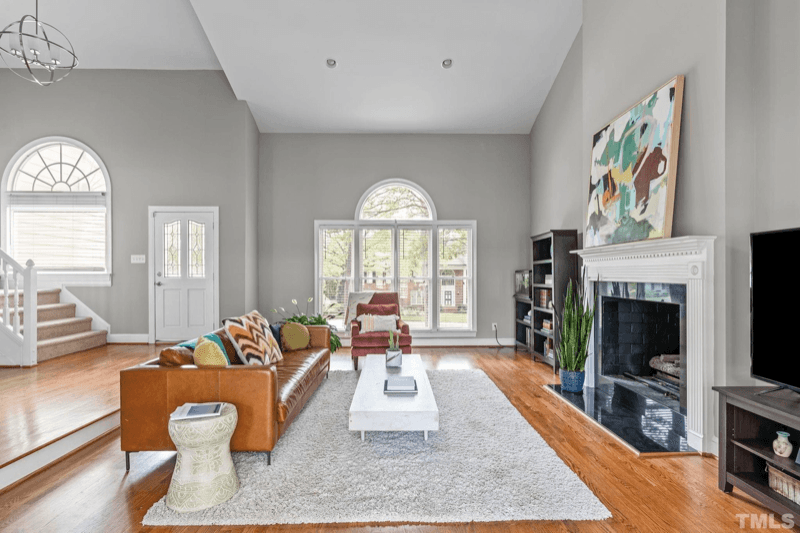Raleigh House: 8845 Wildwood Links
