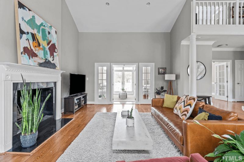 Raleigh House: 8845 Wildwood Links