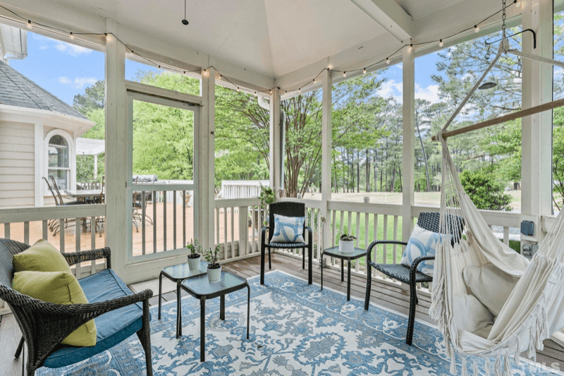 Raleigh House: 8845 Wildwood Links