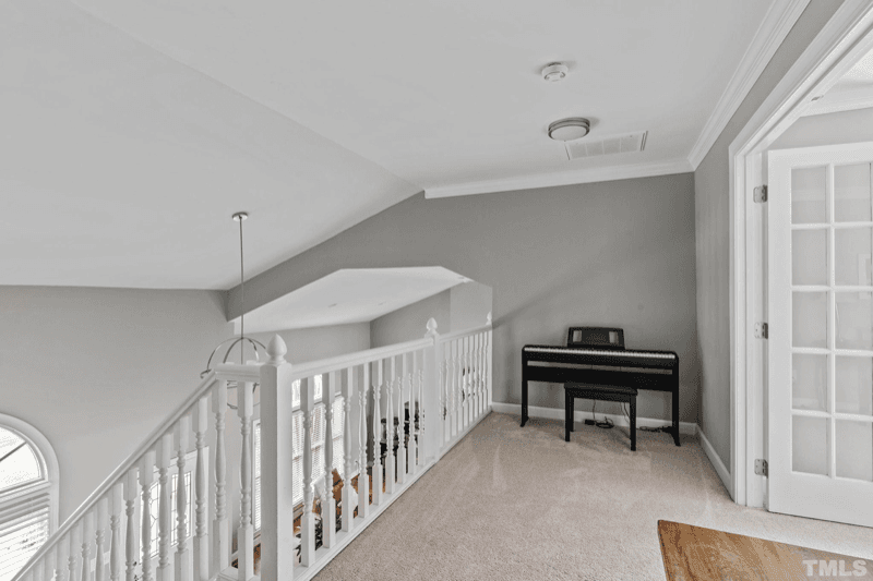 Raleigh House: 8845 Wildwood Links