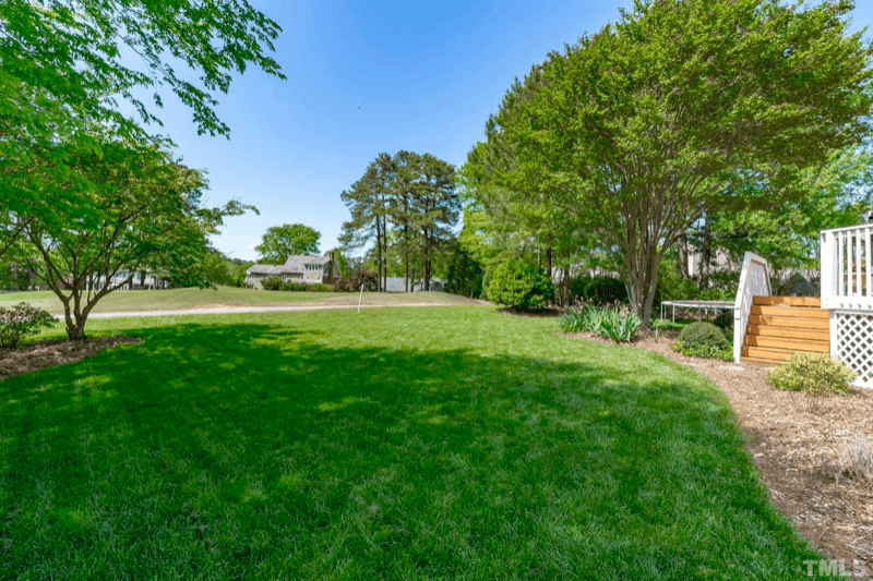 Raleigh House: 8845 Wildwood Links