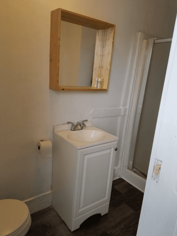 Lansing Apartment: 1135 S Grand Ave