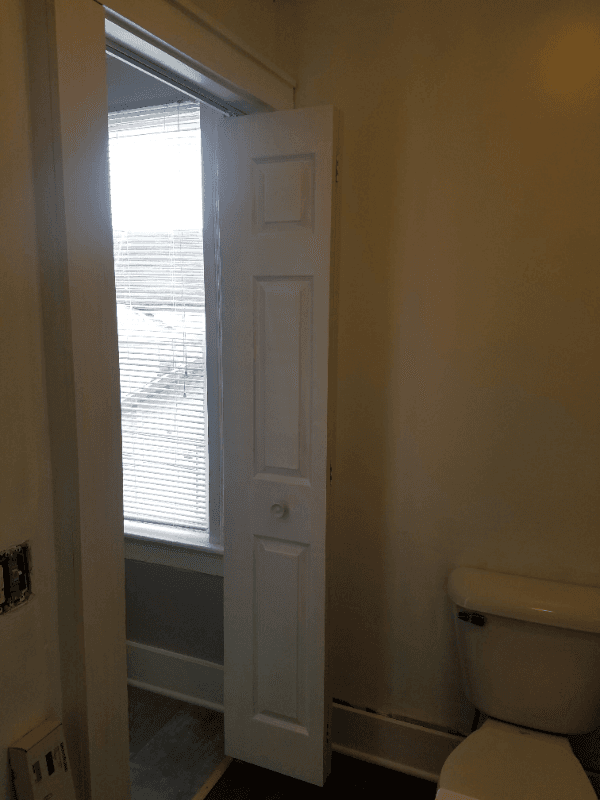 Lansing Apartment: 1135 S Grand Ave