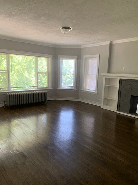 Chicago Apartment: 11210 S Vernon