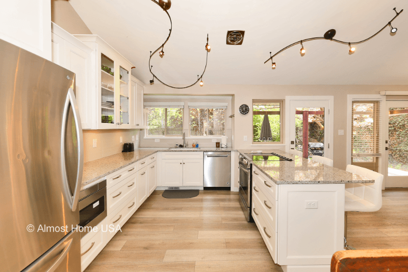 Salt Lake City House: 7533 S 3500 E, Salt Lake City UT
