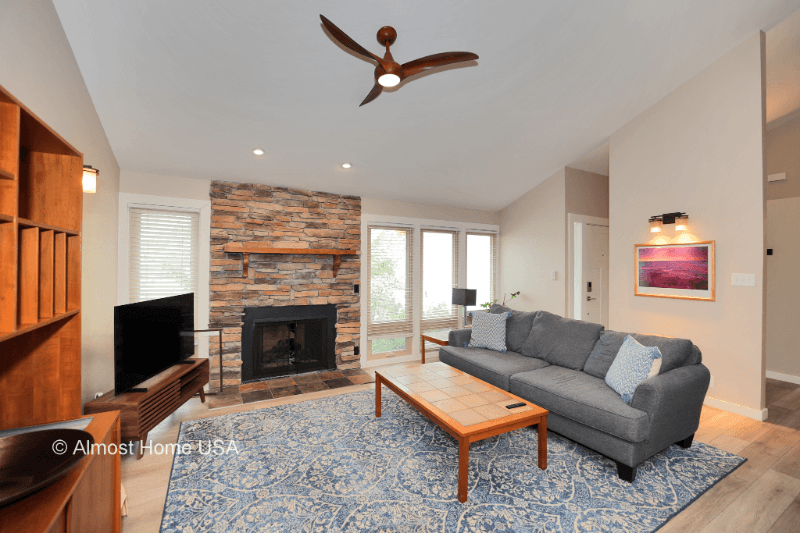Salt Lake City House: 7533 S 3500 E, Salt Lake City UT