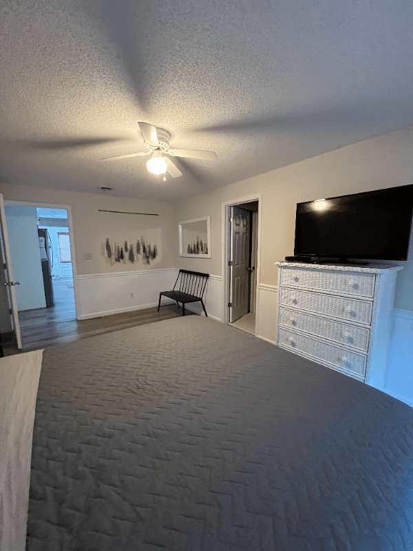North Myrtle Beach House: 305 22nd Ave North