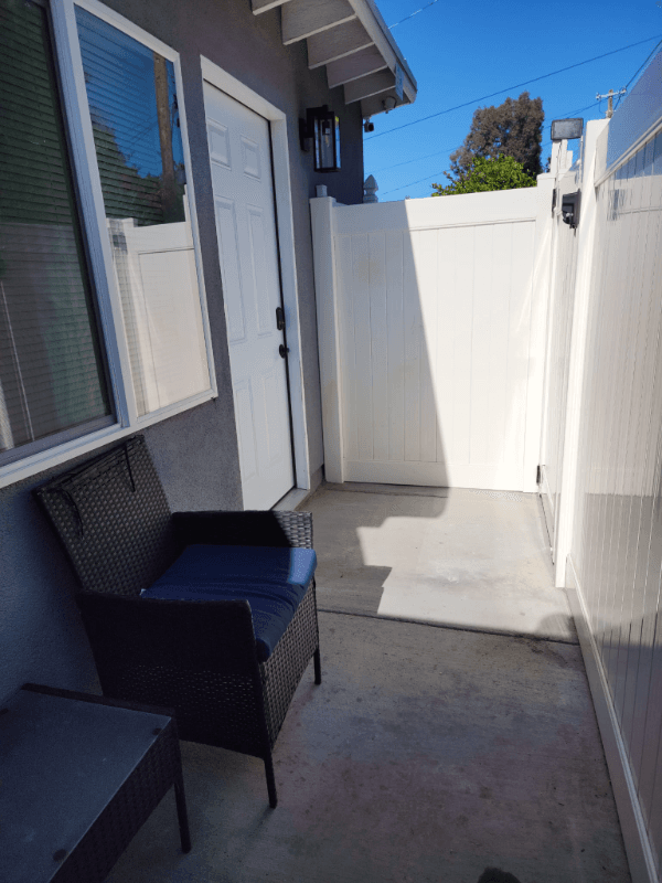 Reseda House: 19226 Hartland Street