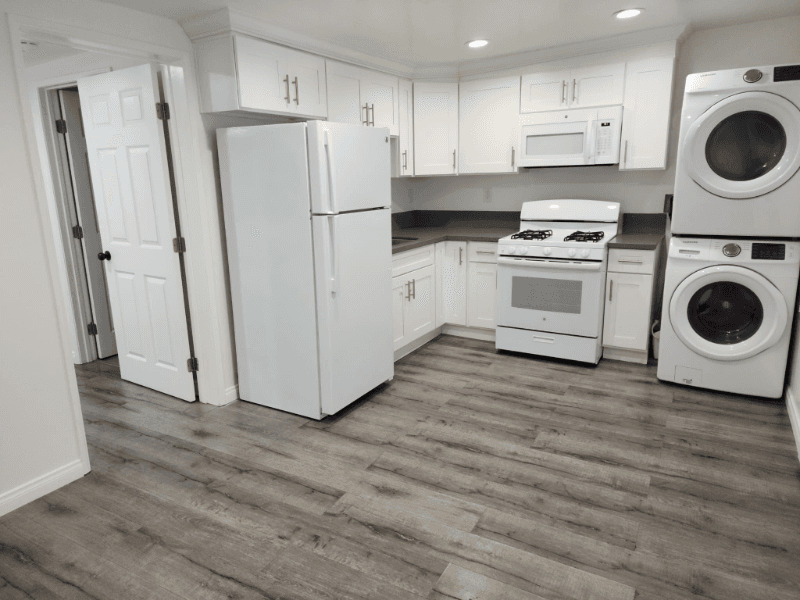 Reseda House: 19226 Hartland Street