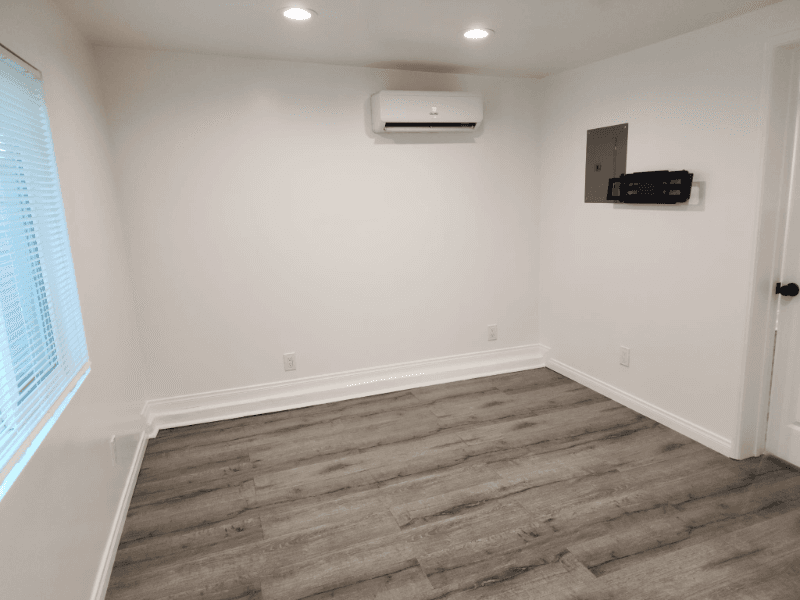 Reseda House: 19226 Hartland Street