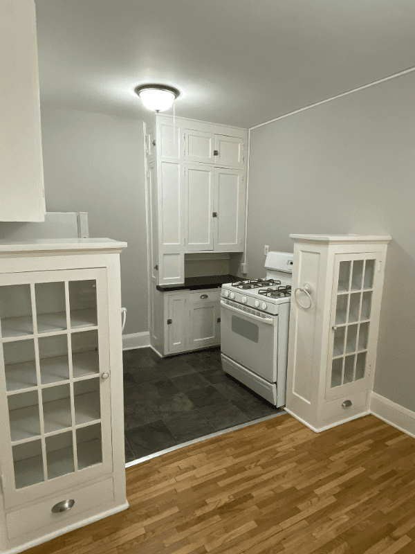 Saint Paul Apartment: 488 S. Snelling Ave.