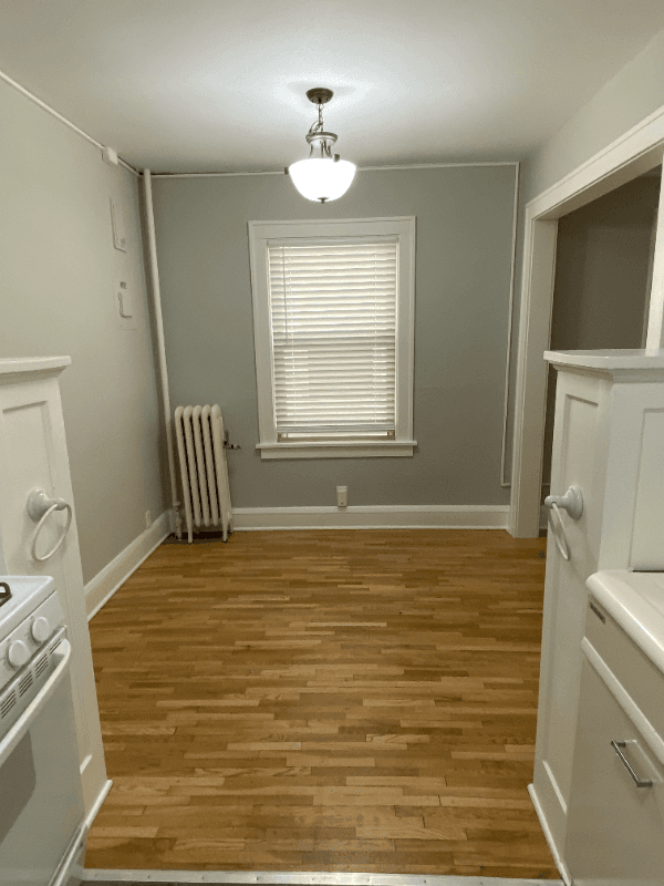 Saint Paul Apartment: 488 S. Snelling Ave.
