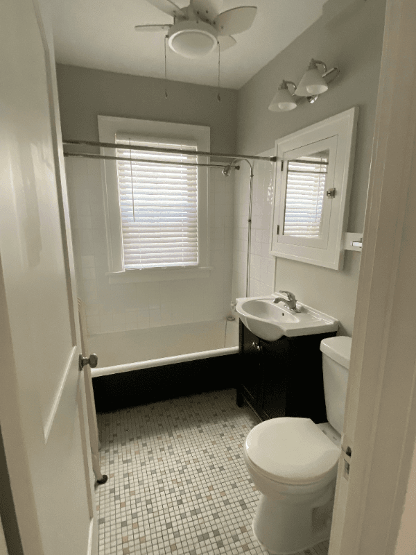 Saint Paul Apartment: 488 S. Snelling Ave.