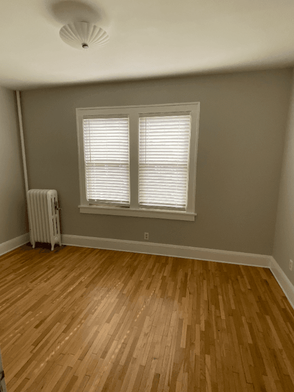 Saint Paul Apartment: 488 S. Snelling Ave.