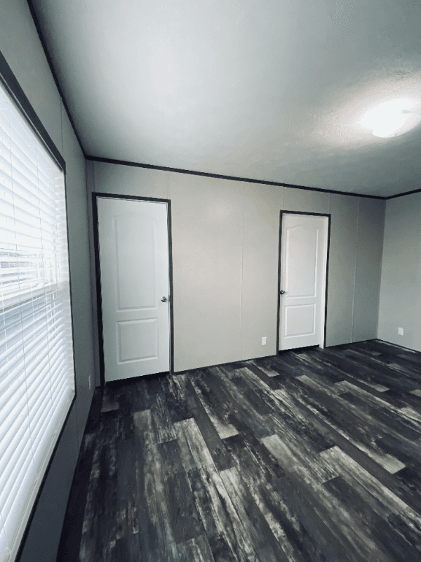 Columbus House: 901 Joy Rd