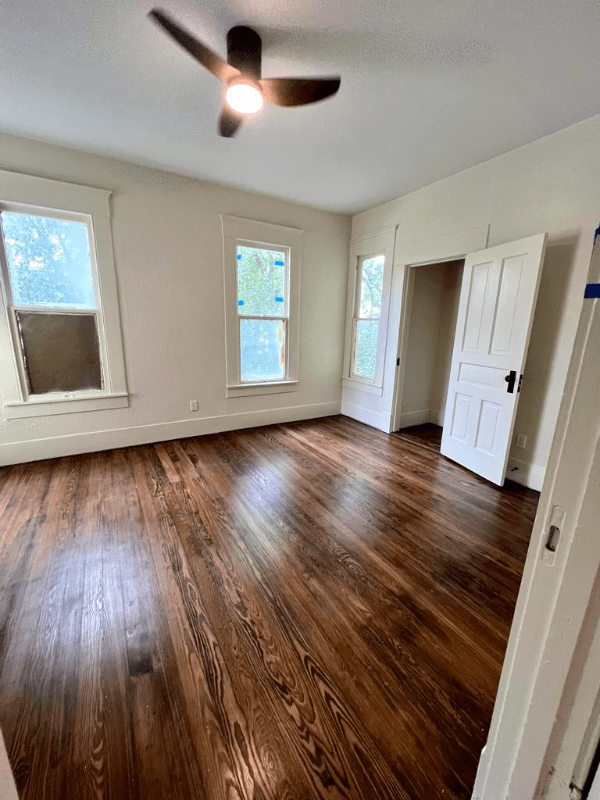 Waxahachie House: 417 W Franklin St, TX,