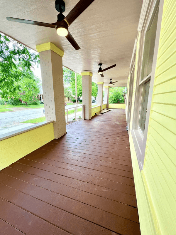 Waxahachie House: 417 W Franklin St, TX,
