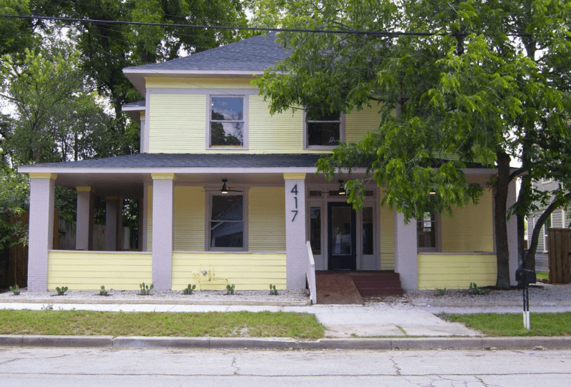 Waxahachie House: 417 W Franklin St, TX,