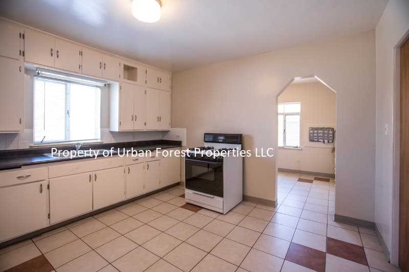 Denver Apartment: 4525 E. 16th Ave.