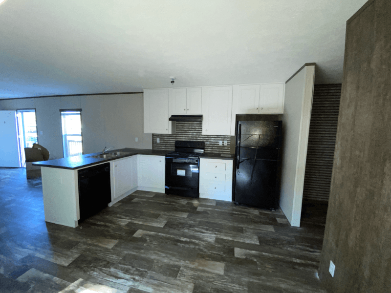 Jonesboro House: 696 Tara Rd