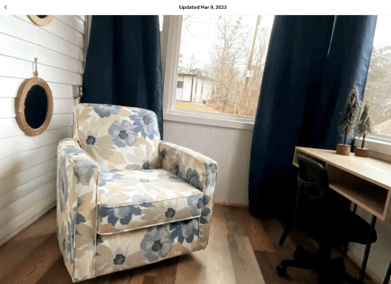 Hot Springs House: 169 Crest Street