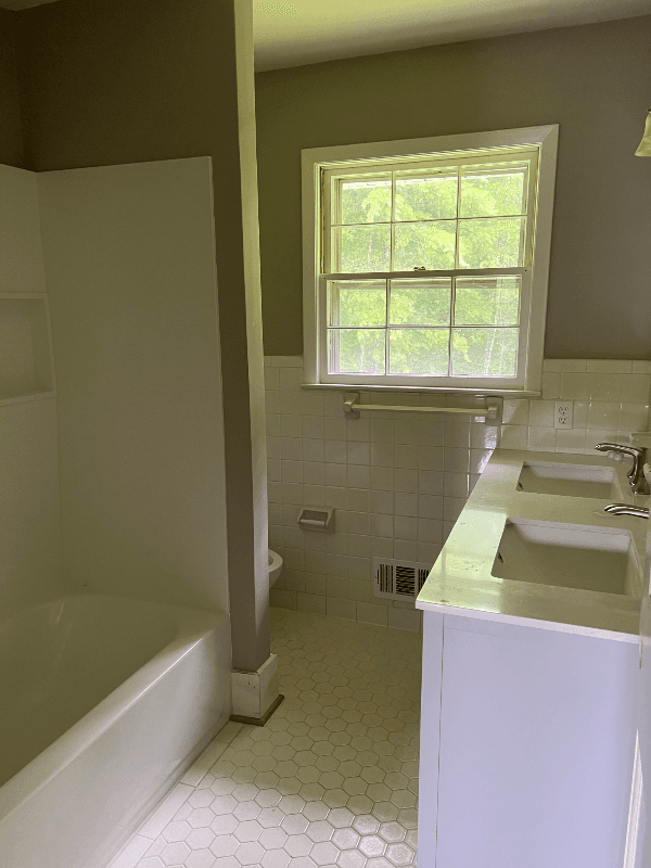 Dahlonega House: 41 Knights Mountain Rd
