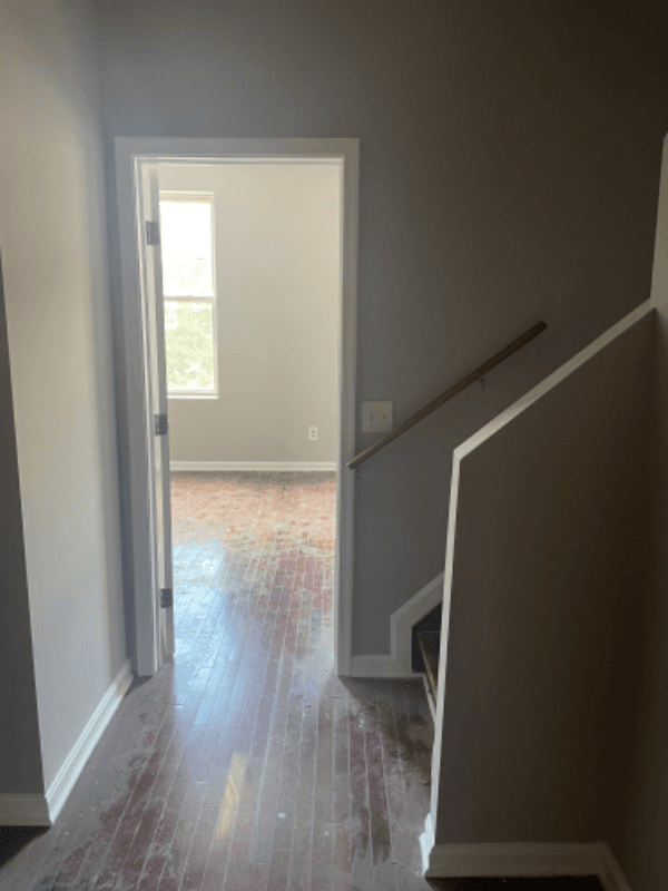 Baltimore House: 823 East Carolina Street