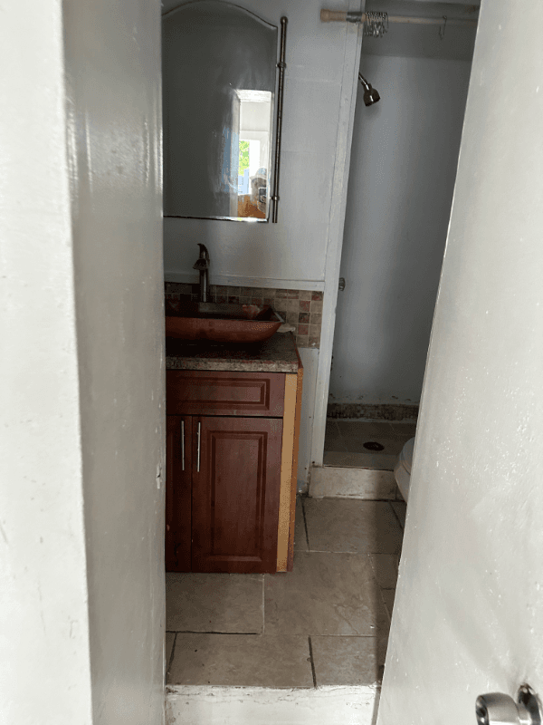 Dania Beach House: 224 SW 14th Street