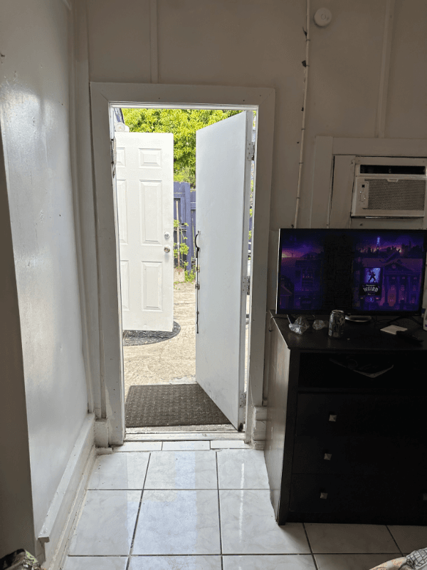 Dania Beach House: 224 SW 14th Street