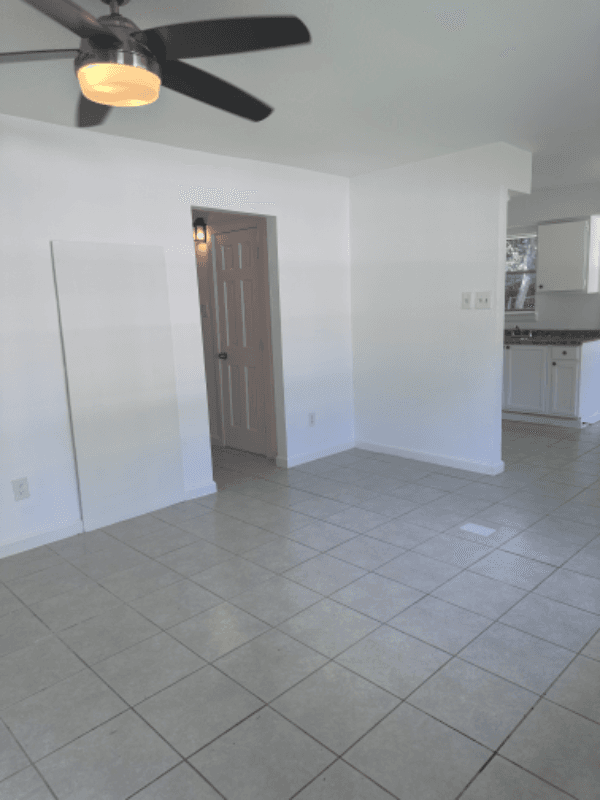 Houston Condo: 7822 Oak Knoll Lane