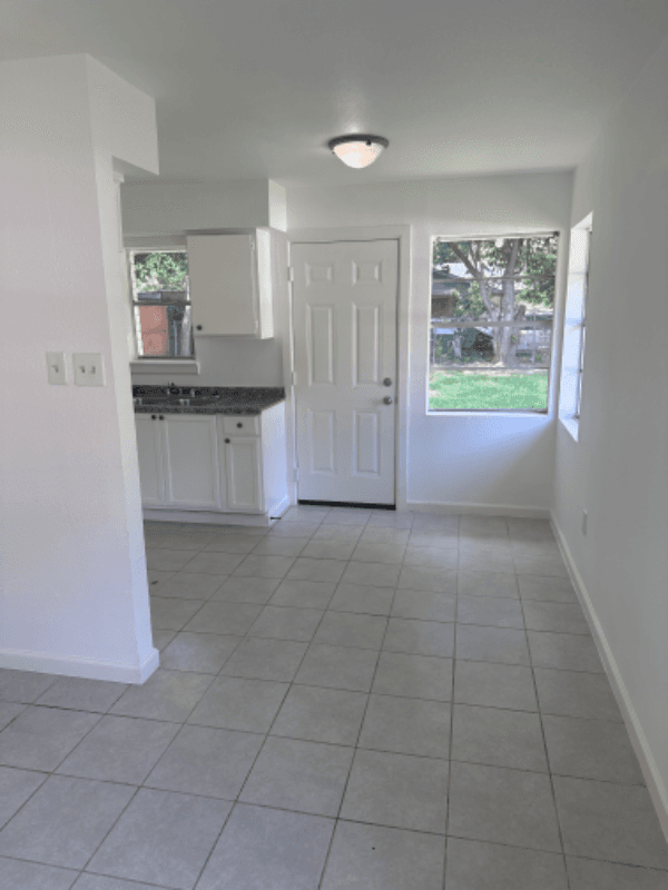 Houston Condo: 7822 Oak Knoll Lane