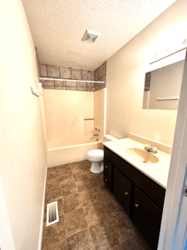 Park Hills House: 301 Douglas St